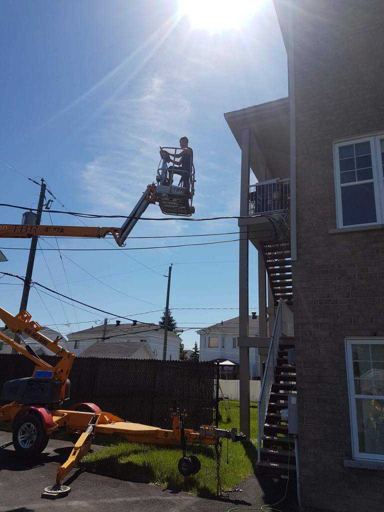 installation de gouttiere repentigny